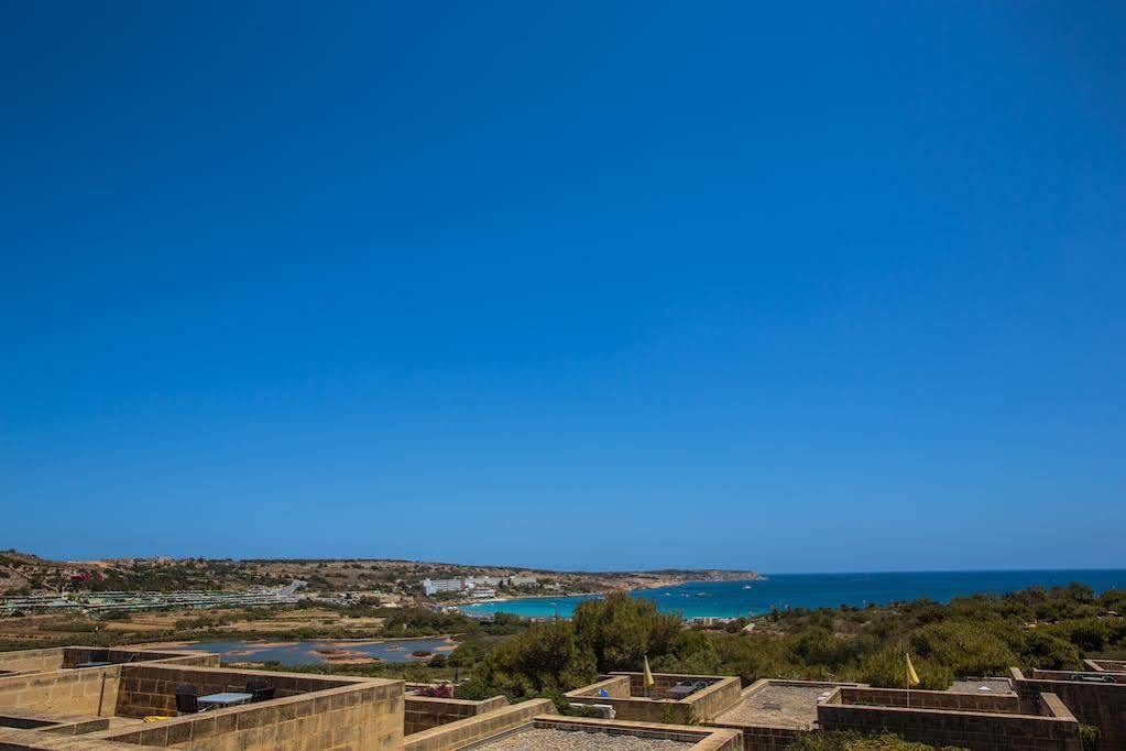 Mellieha Holiday Centre Bagian luar foto