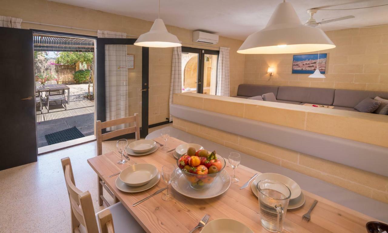 Mellieha Holiday Centre Bagian luar foto