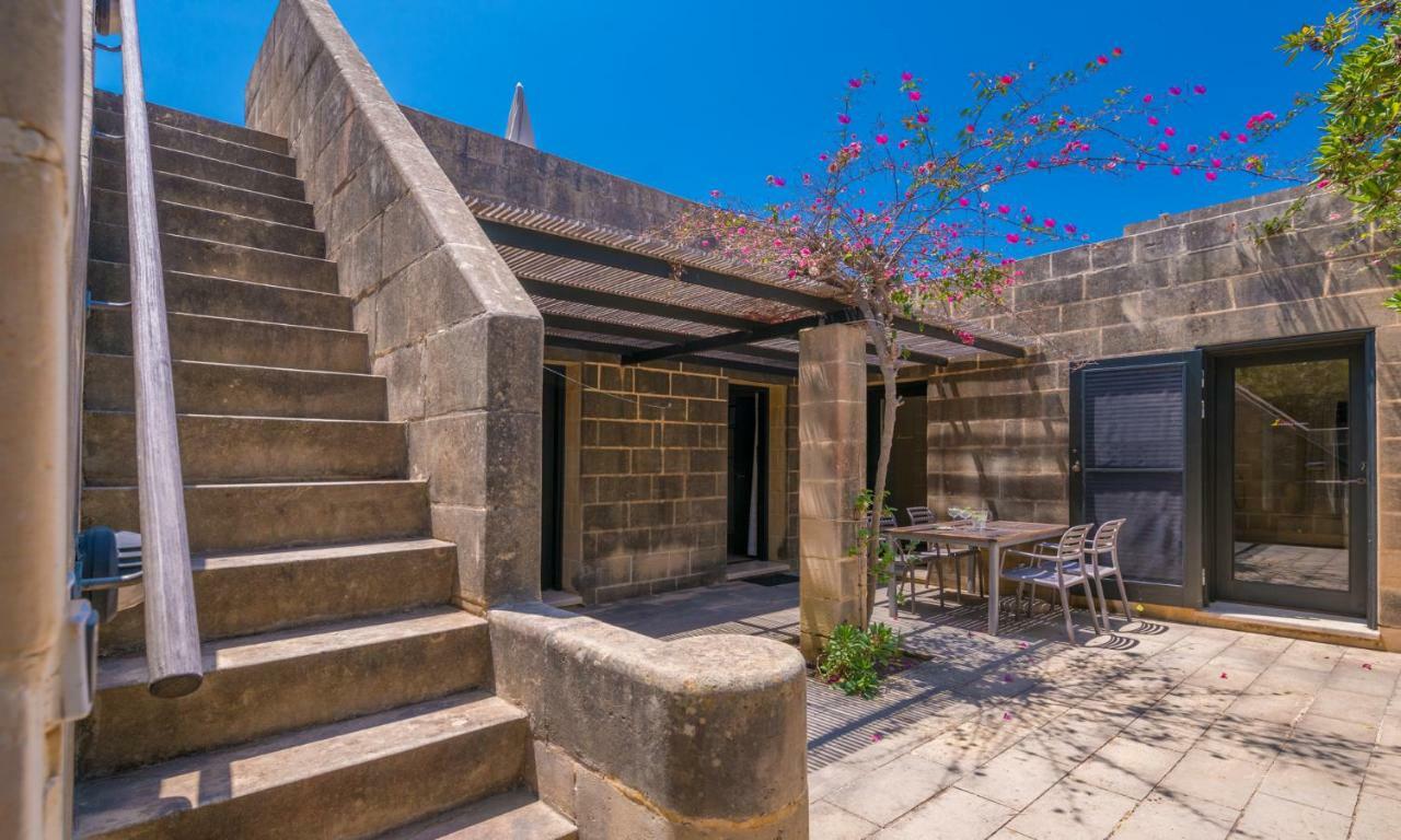 Mellieha Holiday Centre Bagian luar foto