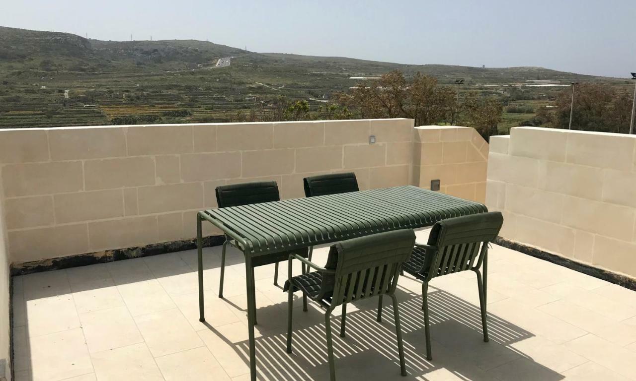 Mellieha Holiday Centre Bagian luar foto