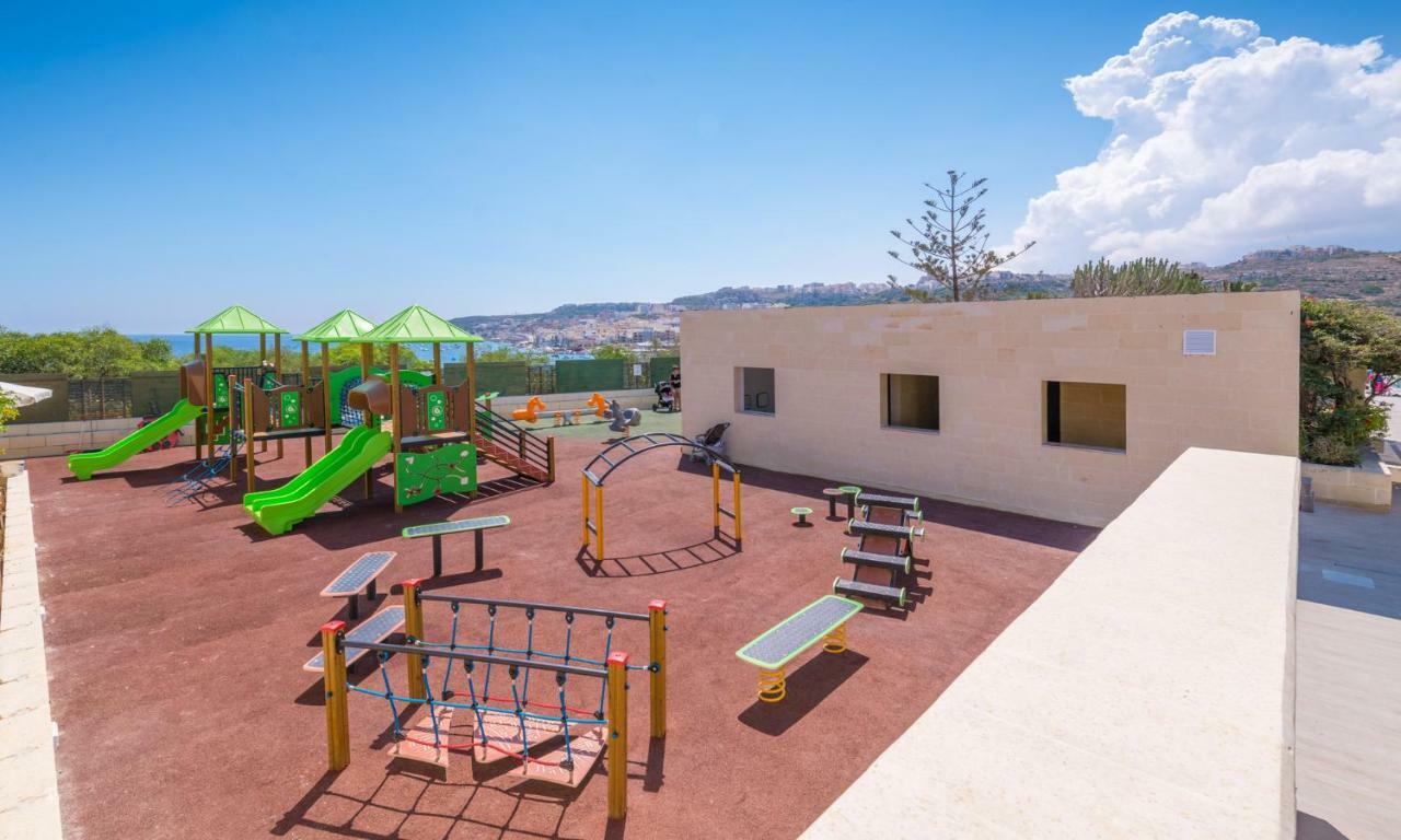 Mellieha Holiday Centre Bagian luar foto